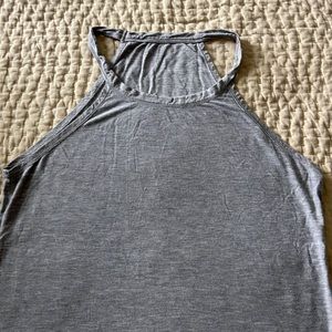 Grey workout tank size M